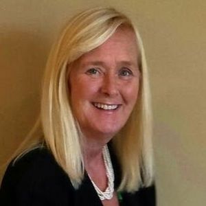 Meet your Posher, Debbie